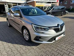 Silber Gebraucht 2022 Renault Mégane GrandTour Business Kombi | 13.999 € (Fairer Preis)