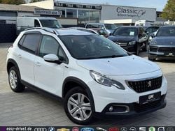 Weiß Gebraucht 2019 Peugeot 2008 Signature Sky SUV | 12.990 € (Guter Preis)