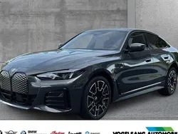 Dravitgrau metallic Neu 2025 BMW i4 M Sport Limousine | 69.660 € (Etwas zu teuer)