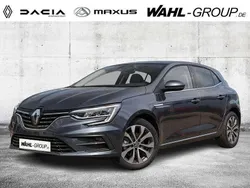 Titaniumgrau metallic (grau) Gebraucht 2022 Renault Mégane IV Techno Limousine | 26.990 €