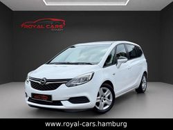 Weiß Gebraucht 2016 Opel Zafira Edition Van / Kleinbus | 10.950 € (Fairer Preis)
