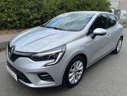 Silber Gebraucht 2021 Renault Clio V Intens Limousine | 16.300 € (Guter Preis)