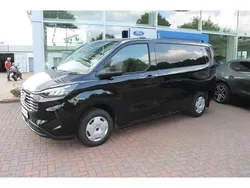 Obsidianschwarz metallic Gebraucht 2024 Ford Transit Custom Trend | 29.950 € (Guter Preis)