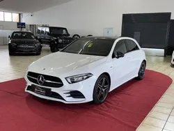 Weiß Gebraucht 2022 Mercedes A200 Edition Limousine | 30.900 € (Etwas zu teuer)