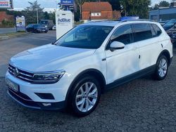 Pure white Gebraucht 2018 VW Tiguan Allspace Highline SUV | 26.900 €