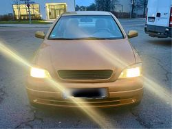Gold Gebraucht 2000 Opel Astra Coupé | 450 €