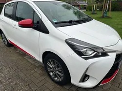 Weiß Gebraucht 2017 Toyota Yaris Style Kleinwagen | 12.100 € (Fairer Preis)
