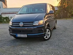 Blau Gebraucht 2017 VW T6 Van | 29.900 € (Teuer)