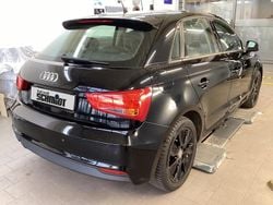 Brillantschwarz Gebraucht 2015 Audi A1 Sportback Design Kleinwagen | 7.990 € (Superpreis)