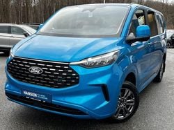 Blau Gebraucht 2025 Ford Tourneo Titanium Van / Kleinbus | 44.600 € (Guter Preis)
