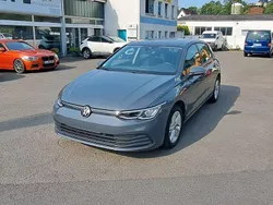 Grau Gebraucht 2020 VW Golf VIII Life Limousine | 16.900 € (Guter Preis)