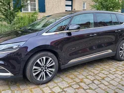 Schwarz Gebraucht 2015 Renault Espace Initiale Paris Van / Kleinbus | 14.500 € (Etwas zu teuer)