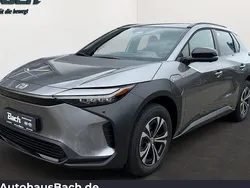 Grau Gebraucht 2025 Toyota bZ4X SUV | 38.990 € (Guter Preis)