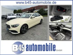 Hellelfenbein Gebraucht 2022 Mercedes E200 Avantgarde Limousine | 29.990 € (Etwas zu teuer)