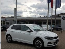 Weiß Gebraucht 2021 VW Polo Active Limousine | 14.999 € (Fairer Preis)