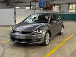 Grau Gebraucht 2015 VW Golf R-line Limousine | 9.800 € (Guter Preis)