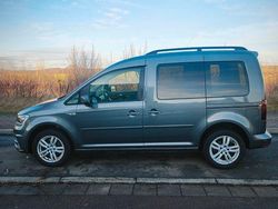 Grau Gebraucht 2019 VW Caddy Comfortline Van / Kleinbus | 20.550 € (Superpreis)