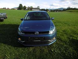 Blue silk metallic Gebraucht 2016 VW Polo Allstar Kleinwagen | 7.900 € (Fairer Preis)