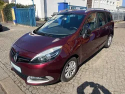 Rot Gebraucht 2016 Renault Grand Scénic IV LIMITED Van / Kleinbus | 9.490 € (Guter Preis)