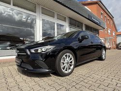 Schwarz Gebraucht 2022 Mercedes CLA200 Shooting Brake Progressive Kombi | 31.495 € (Etwas zu teuer)