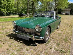 Grün Gebraucht 1968 MG Midget Cabrio | 10.800 €