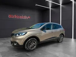 Beige Gebraucht 2016 Renault Kadjar Bose Edition SUV | 11.990 € (Guter Preis)