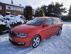 Rot Gebraucht 2017 Skoda Rapid Drive Kombi | 14.680 € (Fairer Preis)