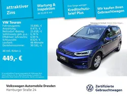 Blau Gebraucht 2024 VW Touran Comfortline Van / Kleinbus | 33.890 € (Fairer Preis)