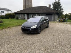 Schwarz Gebraucht 2007 Ford S-MAX S Van / Kleinbus | 1.999 € (Fairer Preis)