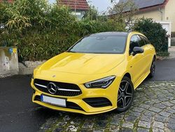 Gelb Gebraucht 2021 Mercedes CLA250e Shooting Brake Kombi | 25.499 € (Guter Preis)