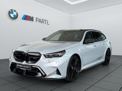Grau Neu 2025 BMW M5 Performance Kombi | 143.900 € (Fairer Preis)