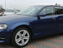 Blau Gebraucht 2011 Audi A3 Ambition Kombi | 5.199 € (Guter Preis)