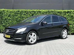 Schwarz Gebraucht 2011 Mercedes R350 Prestige Van / Kleinbus | 8.950 € (Fairer Preis)