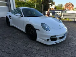 Weiß Gebraucht 2006 Porsche 911 Turbo Coupé | 79.997 €