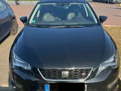 Schwarz Gebraucht 2016 Seat Leon ST FR Kombi | 11.000 € (Fairer Preis)