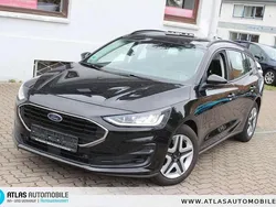 Obsidianschwarz Gebraucht 2023 Ford Focus Cool & Connect Kombi | 15.950 € (Superpreis)
