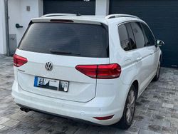 Weiß Gebraucht 2020 VW Touran Highline Van / Kleinbus | 23.800 € (Fairer Preis)
