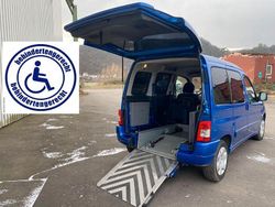 Blau Gebraucht 2006 Citroën Berlingo Van / Kleinbus | 8.990 €