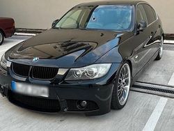 Schwarz Gebraucht 2006 BMW 325 M Sport Limousine | 6.399 €