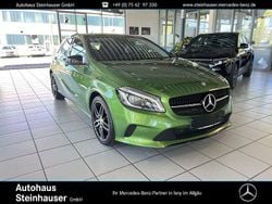 Elbaitgrün Gebraucht 2016 Mercedes A180 Urban Limousine | 15.900 € (Etwas zu teuer)