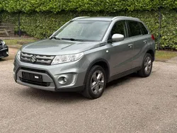 Grau Gebraucht 2017 Suzuki Vitara Active SUV | 12.995 € (Fairer Preis)
