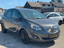 Grau Gebraucht 2010 Opel Meriva Innovation Van / Kleinbus | 4.290 € (Fairer Preis)
