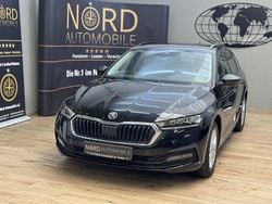 Schwarzmagic perlef (metallic) Gebraucht 2021 Skoda Octavia Ambition Kombi | 18.989 € (Guter Preis)