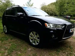 Schwarz Gebraucht 2011 Mitsubishi Outlander Inform SUV | 7.450 € (Guter Preis)