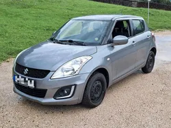 Grau Gebraucht 2015 Suzuki Swift Club Limousine | 6.790 € (Fairer Preis)