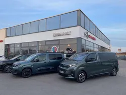 All terrain grün Gebraucht 2025 Citroën Spacetourer Van | 45.999 € (Teuer)