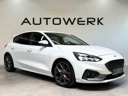 Weiß Gebraucht 2020 Ford Focus ST Limousine | 24.999 € (Fairer Preis)