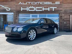 Blau Gebraucht 2015 Bentley Flying Spur Limousine | 75.990 €
