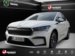 Moonweiß perleffekt Gebraucht 2024 Skoda Enyaq iV SUV | 44.470 € (Superpreis)