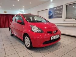 Rot Gebraucht 2006 Toyota Aygo Cool Kleinwagen | 2.999 € (Fairer Preis)